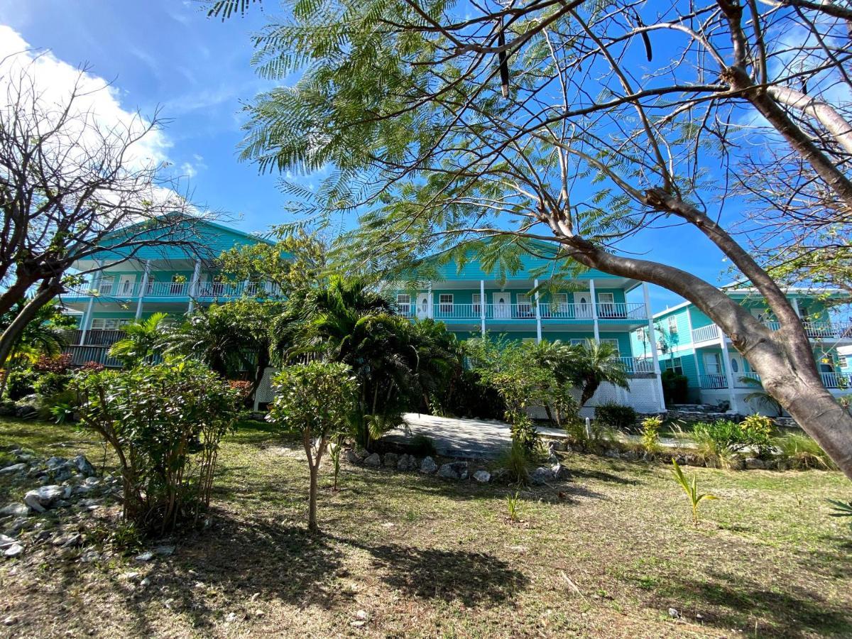 Отель Hideaways Exuma Джорджтаун Экстерьер фото